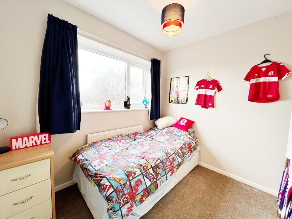 Bedroom 4.jpg