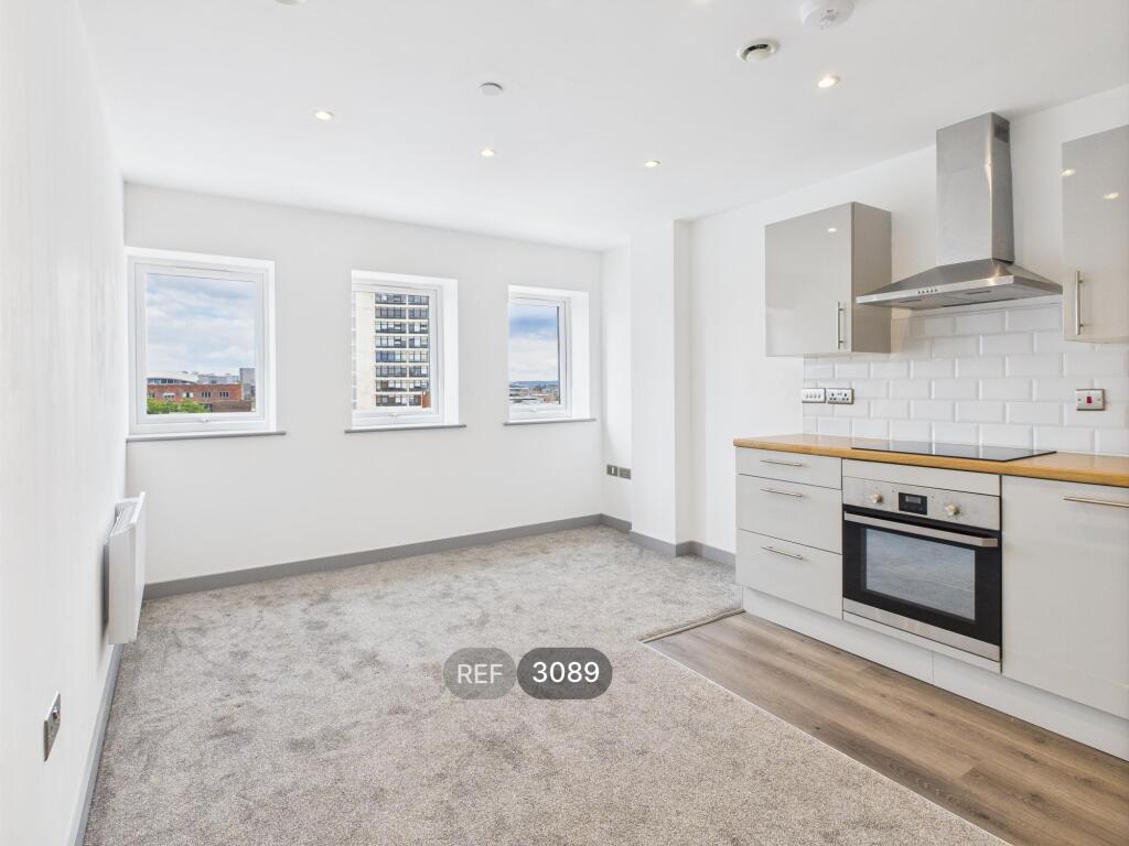 Kitchen / Living area