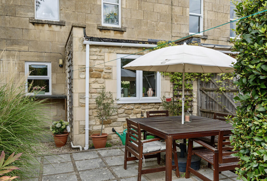 1317835-22-687a68...