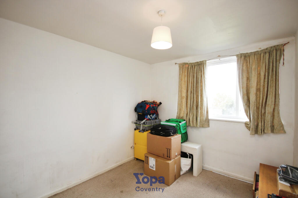 7da86681-Bedroom 202.JPG