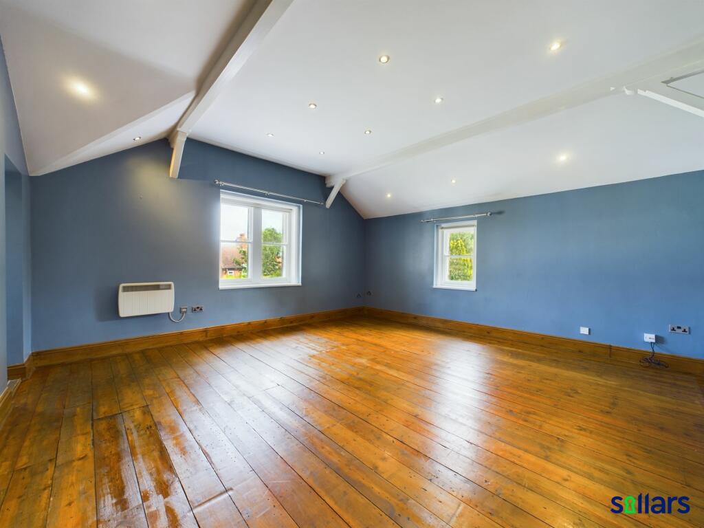 Apartment 5 - Living Room