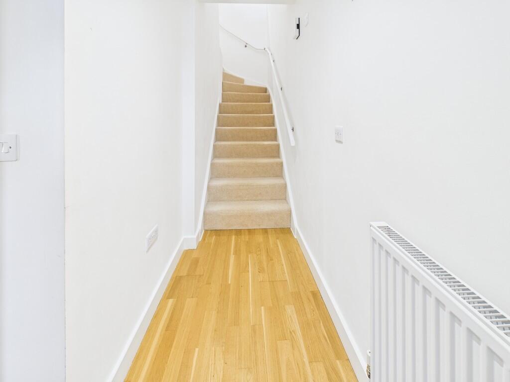 CAM02089G0-PR0577...