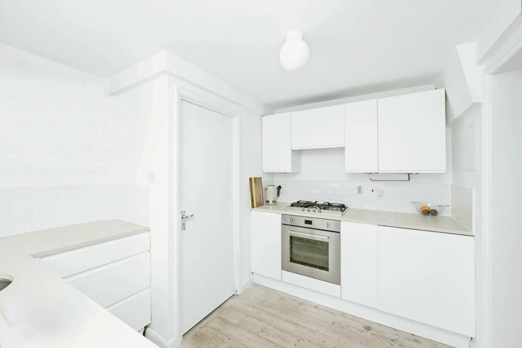 Kitchen.jpg