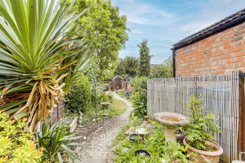 IMG_2890-IMG_2894 copy.jpg