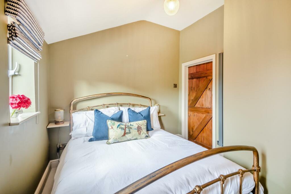 79 Chester Road - 024.jpg