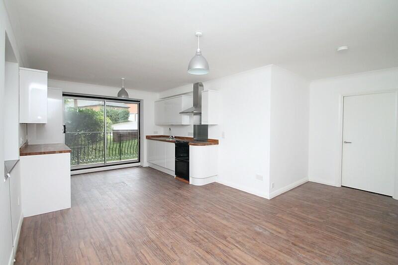 Open plan/lounge/kit