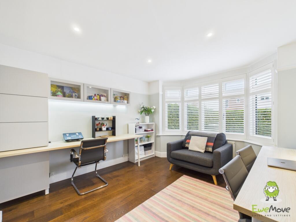 EweMove Estate Agents Basingstoke - Kings Road 