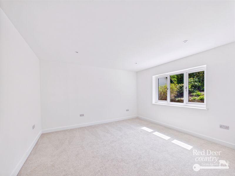 Bedroom 4/Reception Room