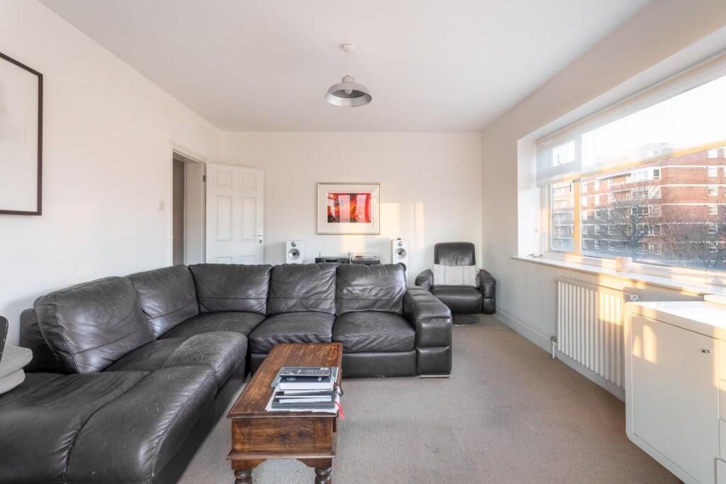 Eaton Court-6.jpg