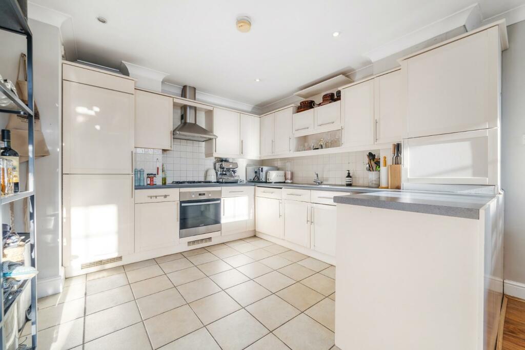Kitchen.jpg