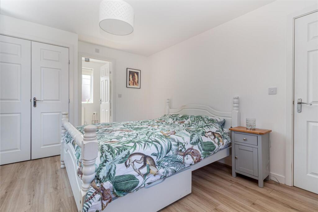 Bedroom-1-2.jpg