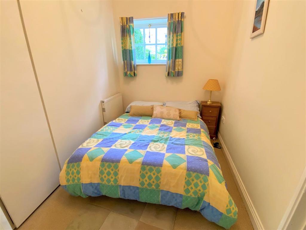 4 Retreat Court Bedroom 2