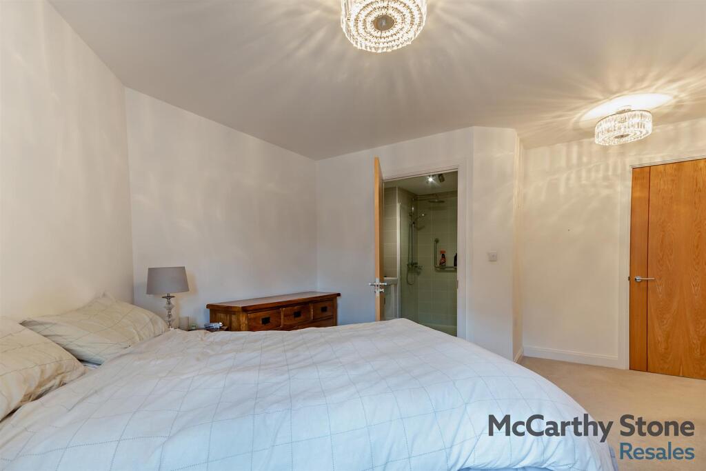 8654939-interior05-800.jpg
