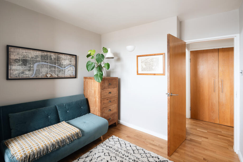 324227 - MP06335.jpg