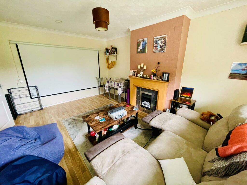 Living/Dining Room