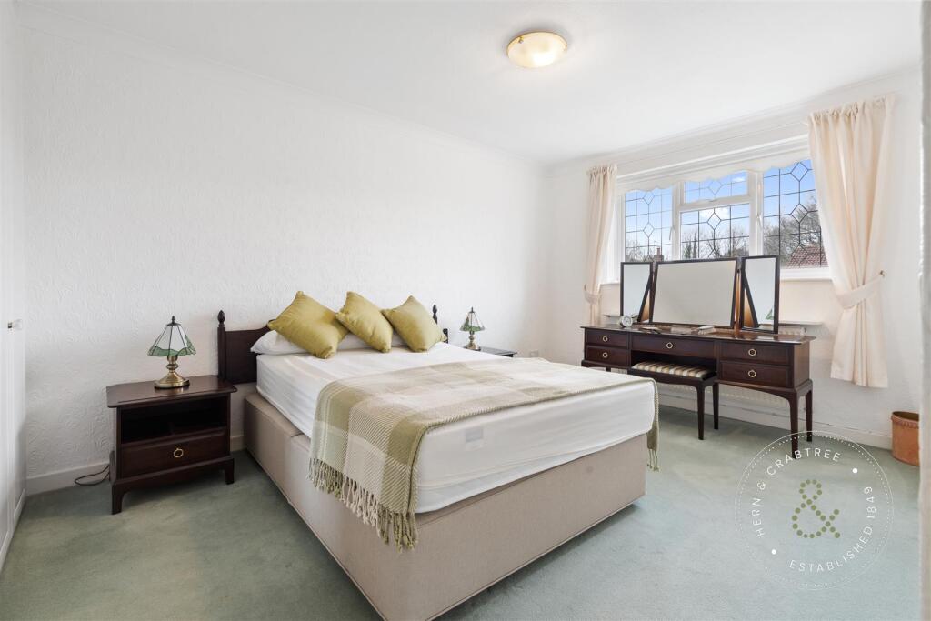 Norwood, Thornhill, HernCrabtree (13).jpg