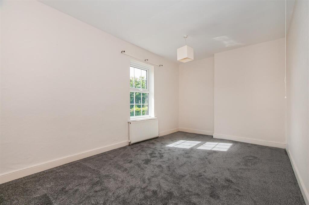 Highgate 28.jpg