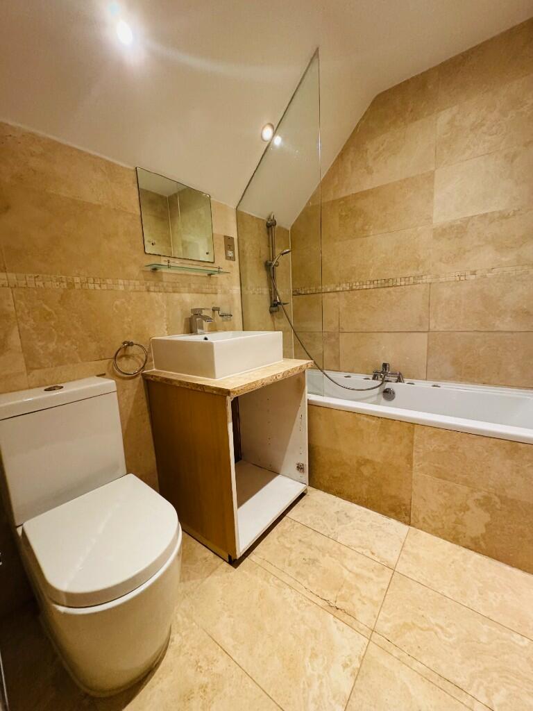 Bathroom/WC