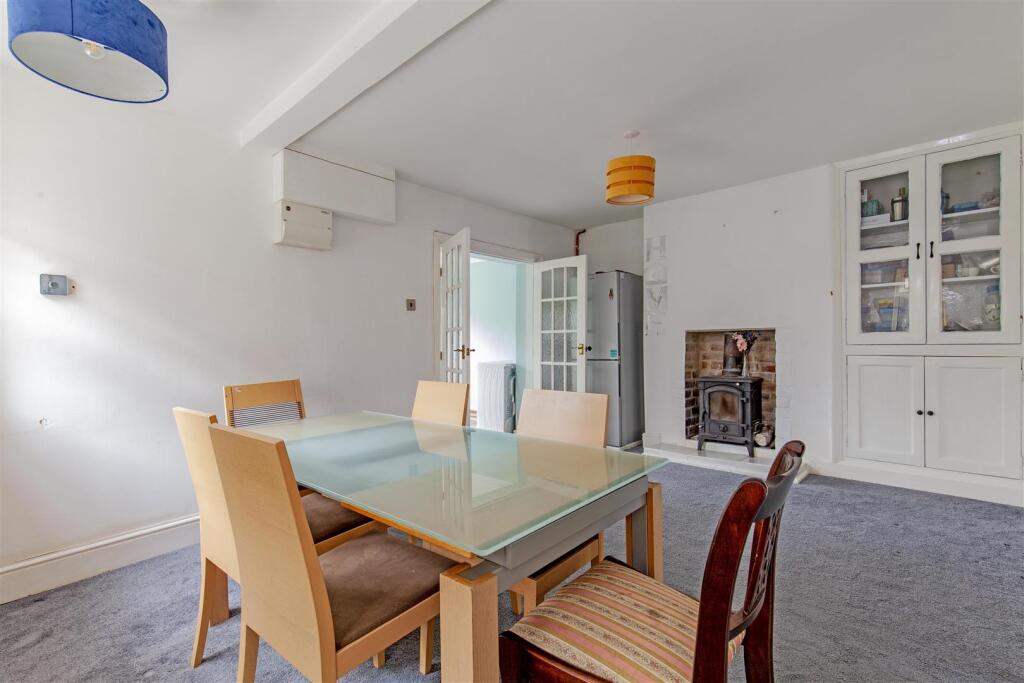 Dining Room-1.jpg