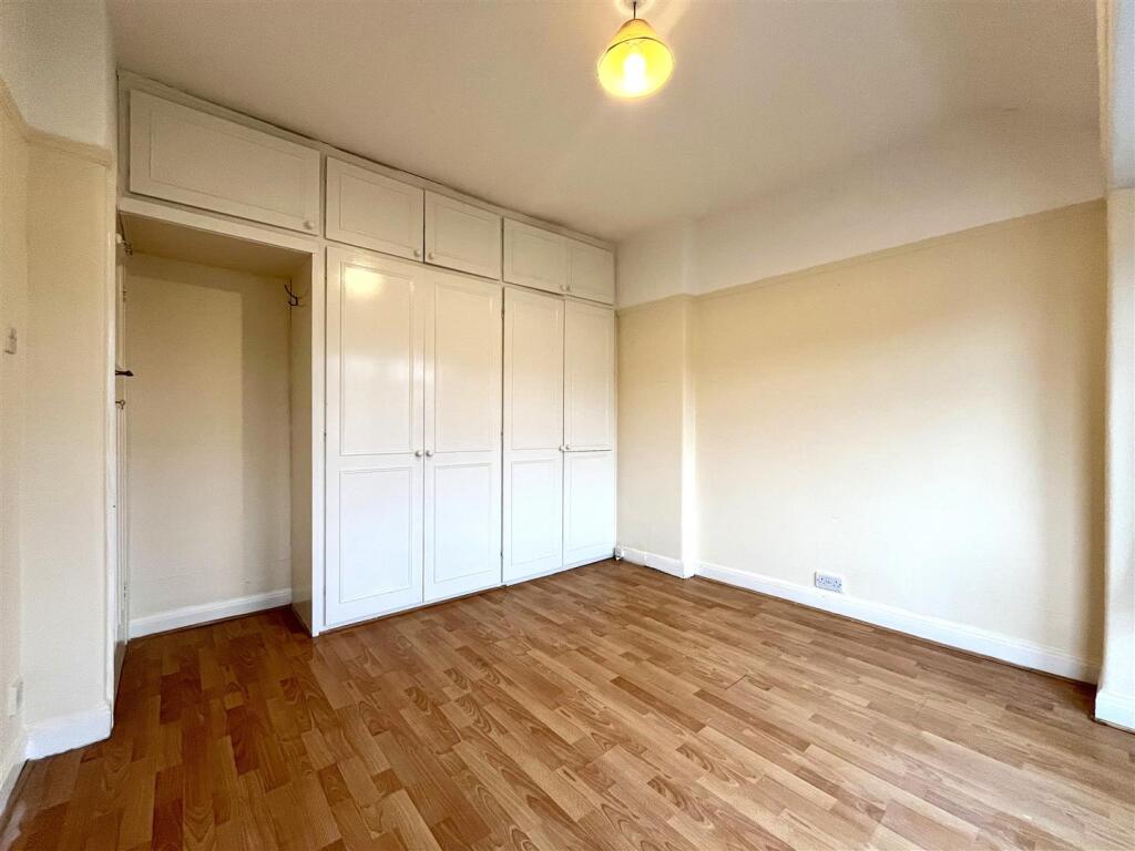 Bedroom 1 Aspect 2