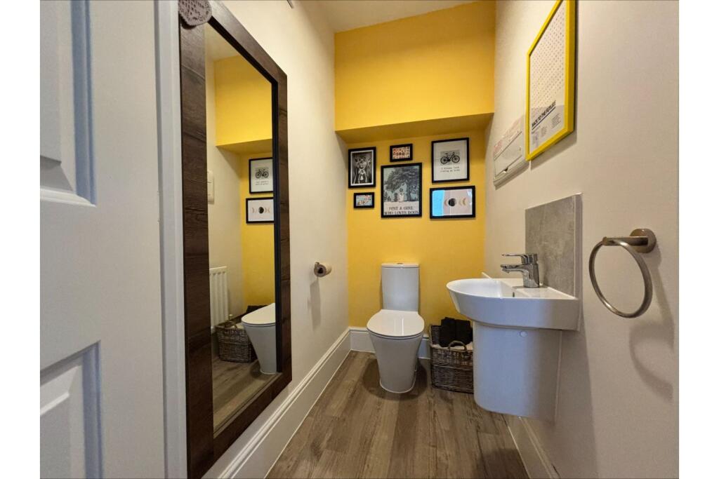 Downstairs Cloakroom