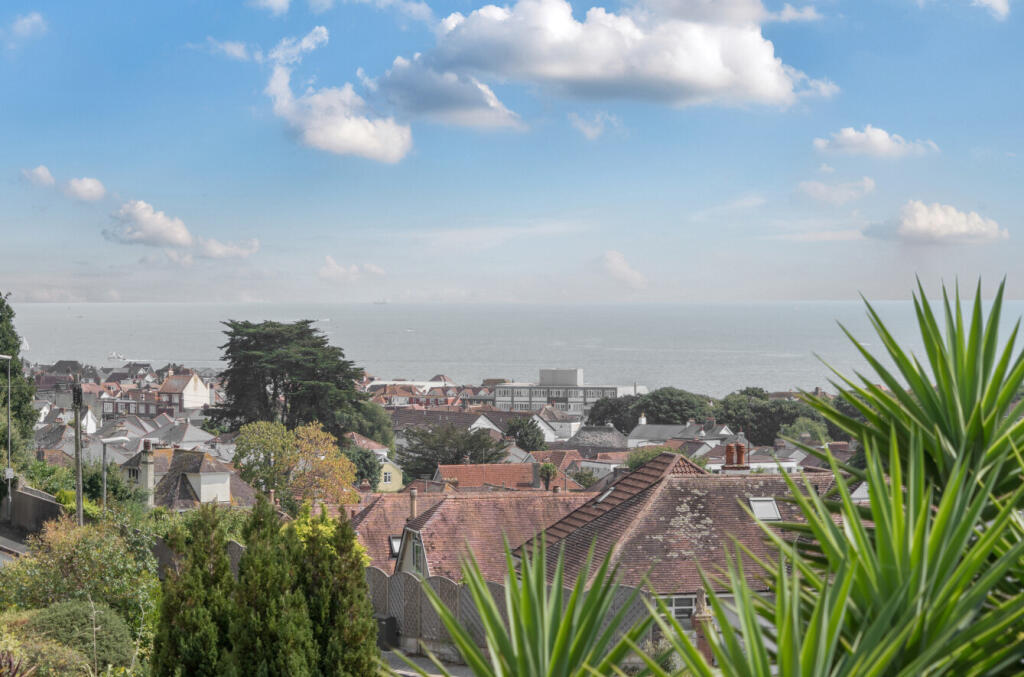 1341352-21-68a876...