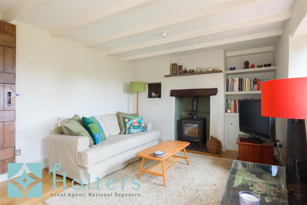 Charles's Cottage, Round Oak-19.jpg