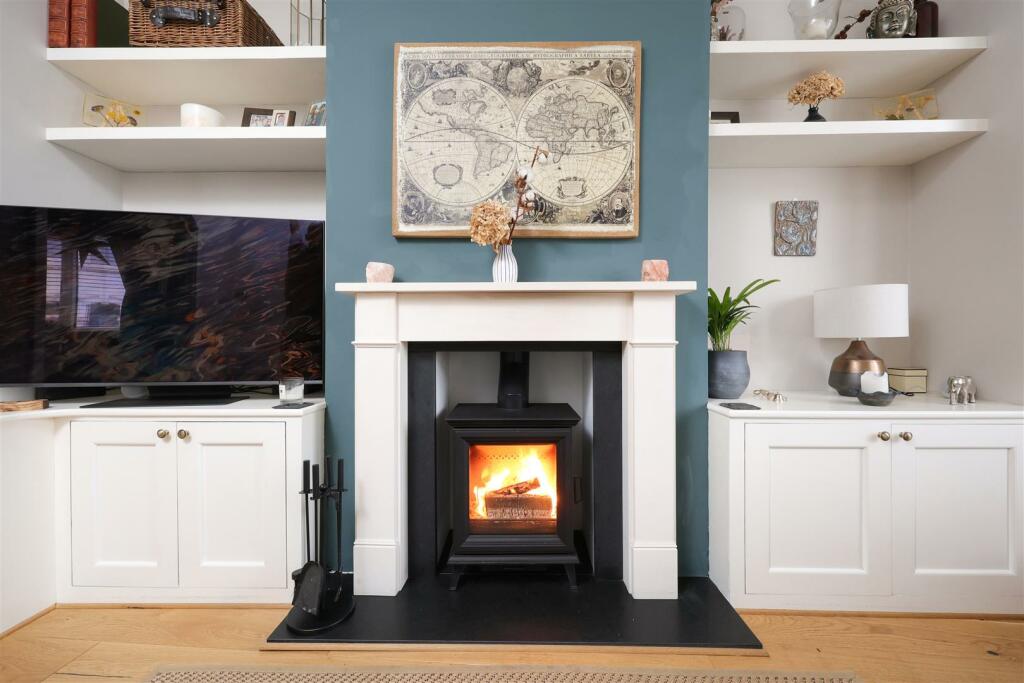 38 Byron Street 17.JPG