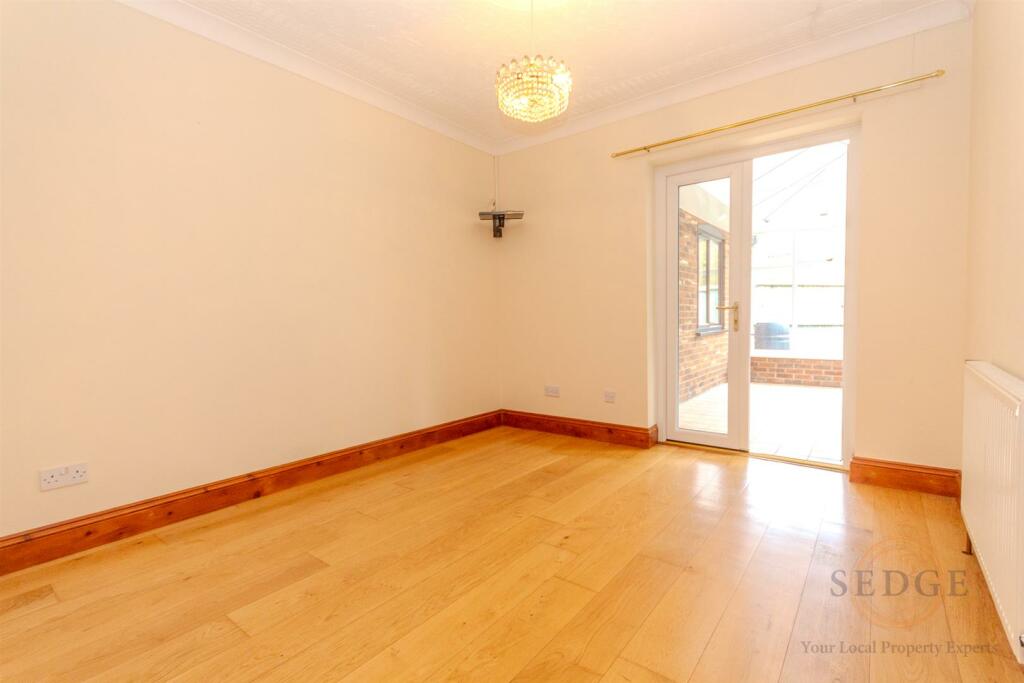 4 whiteacre-07.jpg