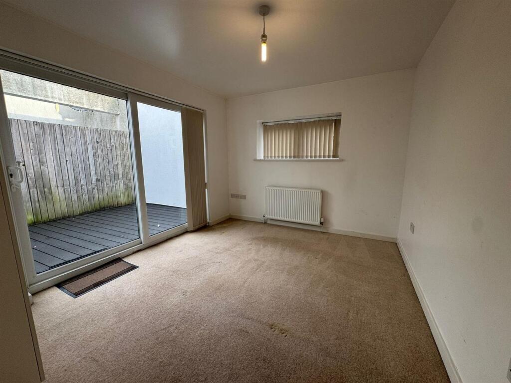 WhatsApp Image 2025-10-02 at 09.08.42_89d2ec45.jpg