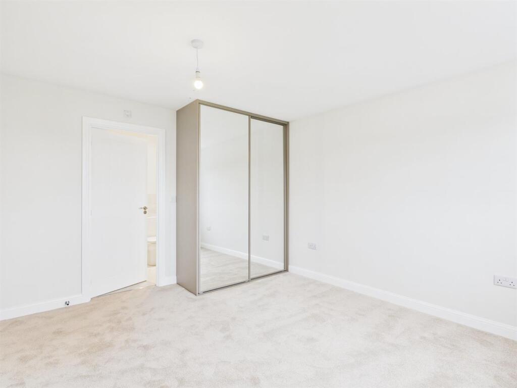 Denver_SP_Principal_Bedroom-1.jpg