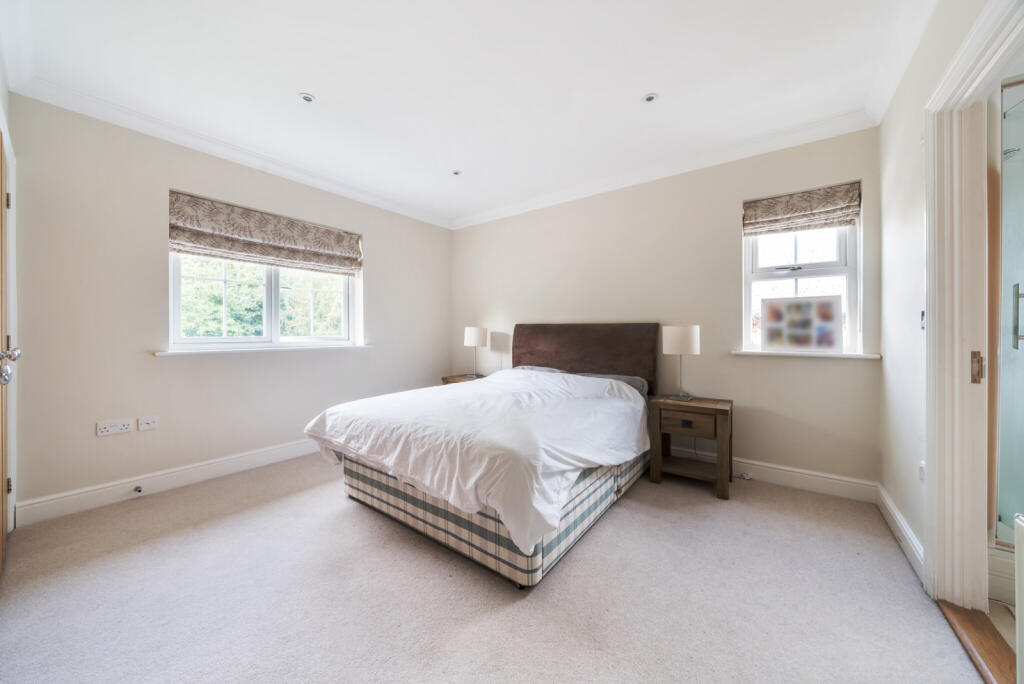 1297422-5-6846a15...