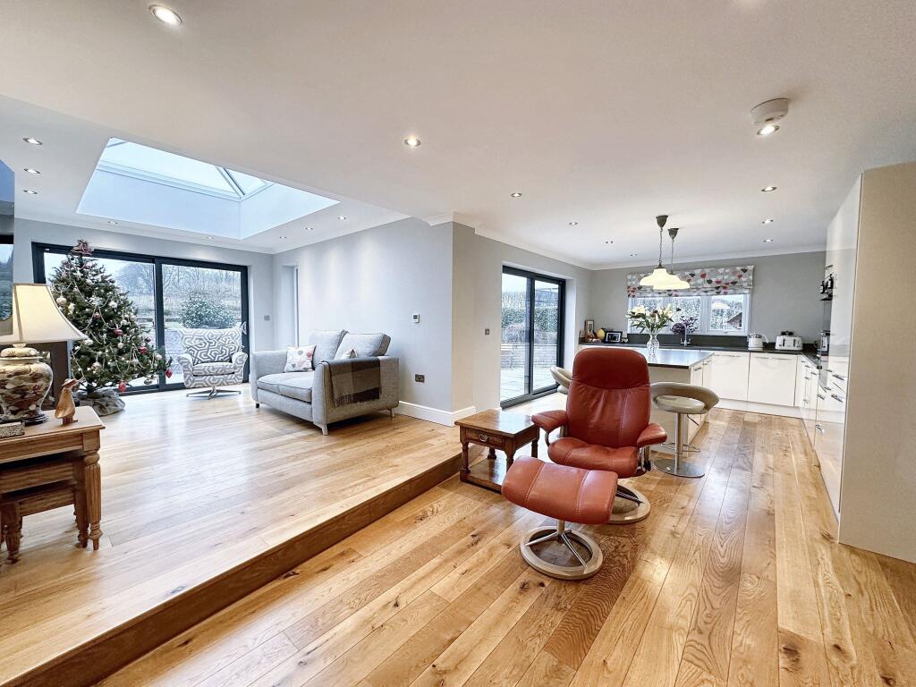 Family Dining Kitchen