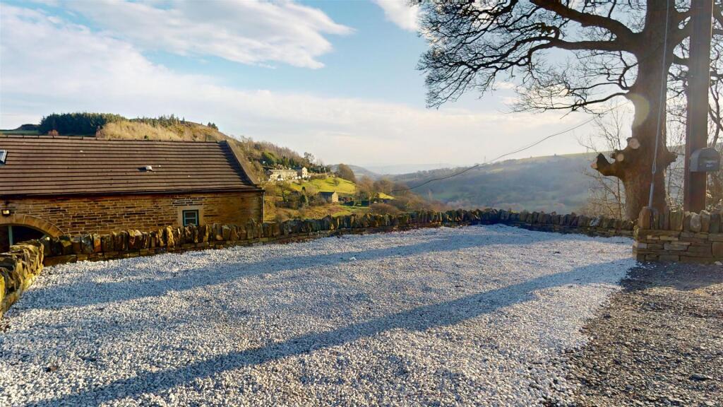 Plough-Royd-Barn-03062025_171855.jpg