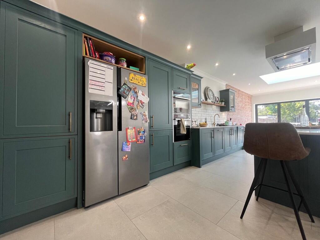 09d50e13-0ca7-4f8...