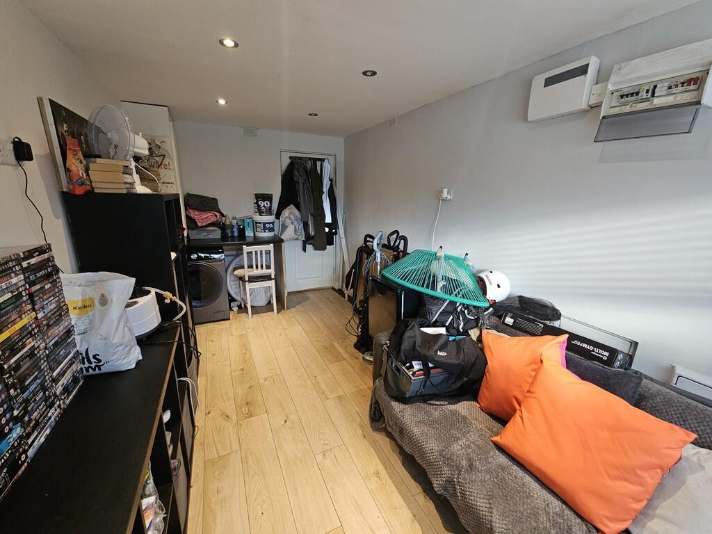 20250314_161220_r...