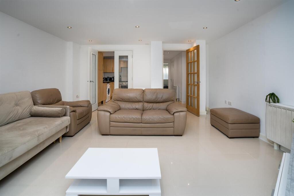 Reception.jpg