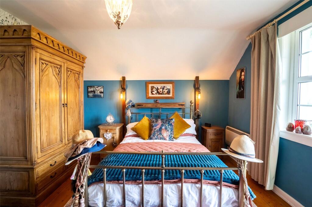 Principal Bedroom