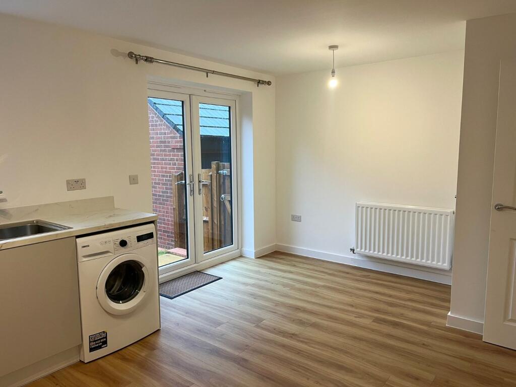 Springfield Drive, Derby, Derbyshire, DE22