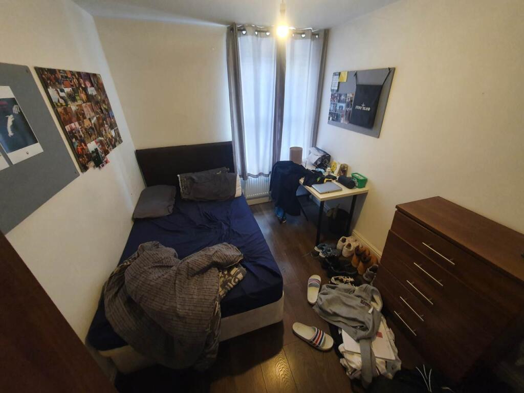 Room 6 - First Floor