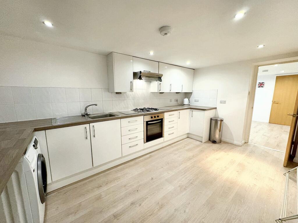 Second Kitchen