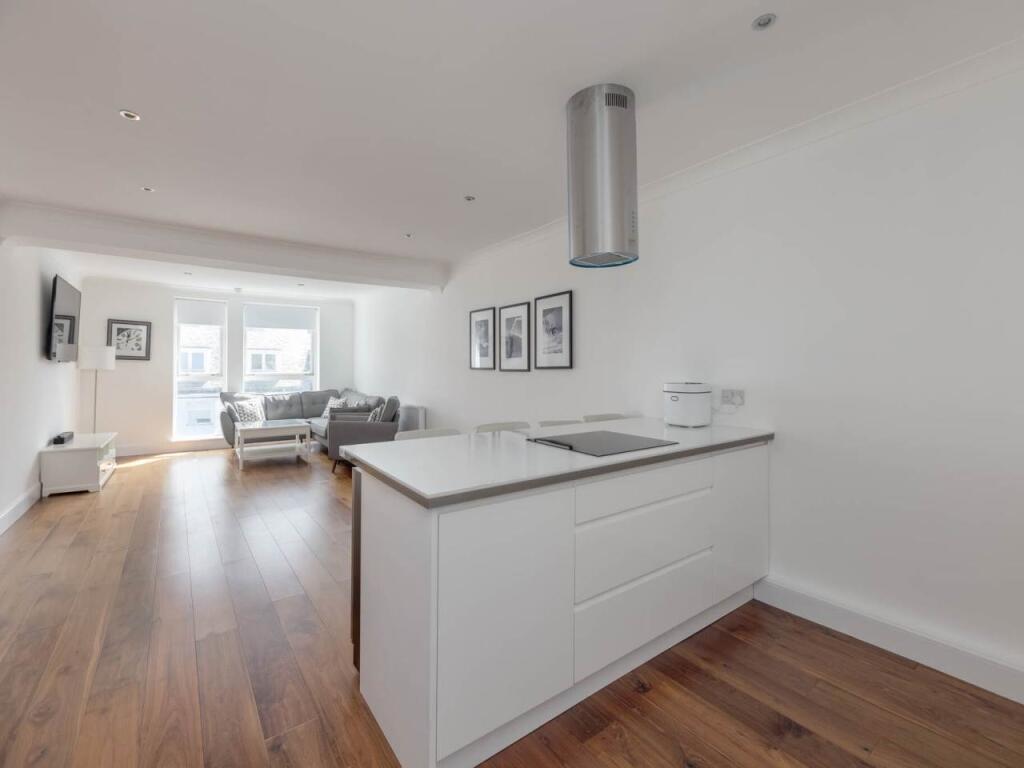 75388_MorrisonSt-005