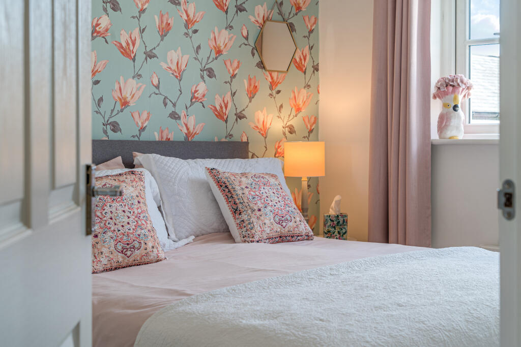 1330992-27-688a42a88ae41