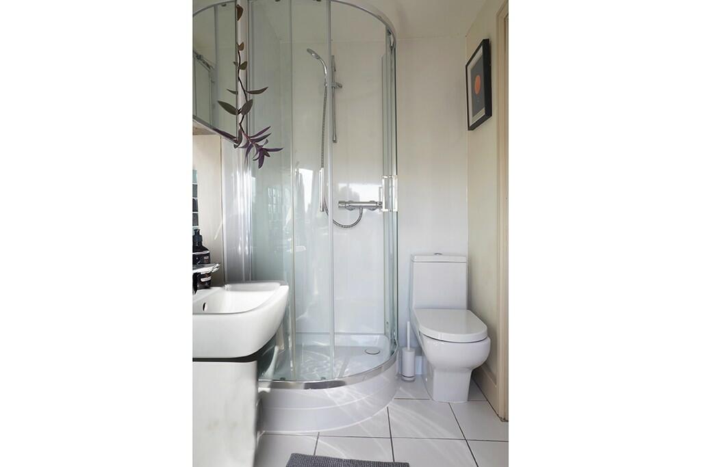 En-Suite Shower/WC