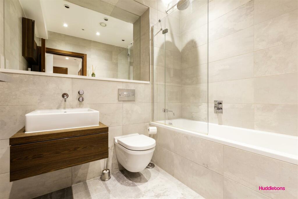 Collingwood House -15