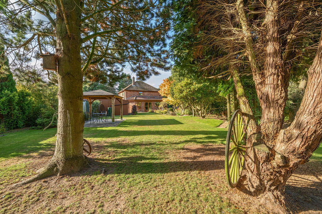 1358046-22-68d536...