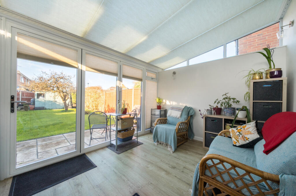 1383417-7-69207ed...