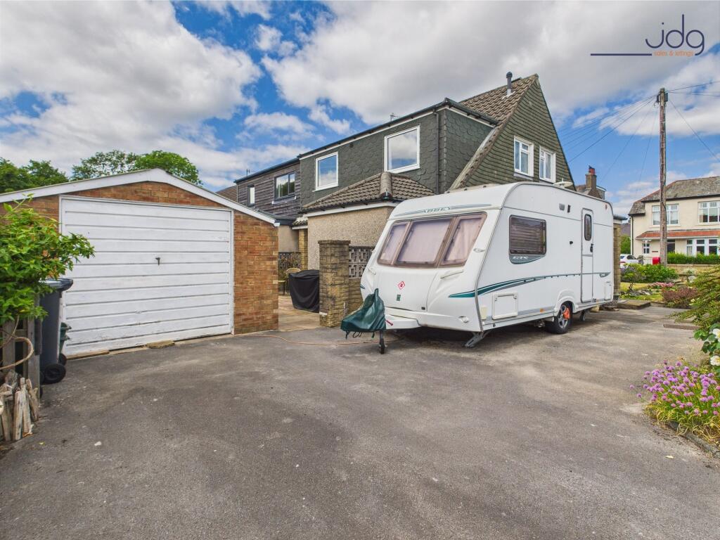 Garage &amp; Driveway
