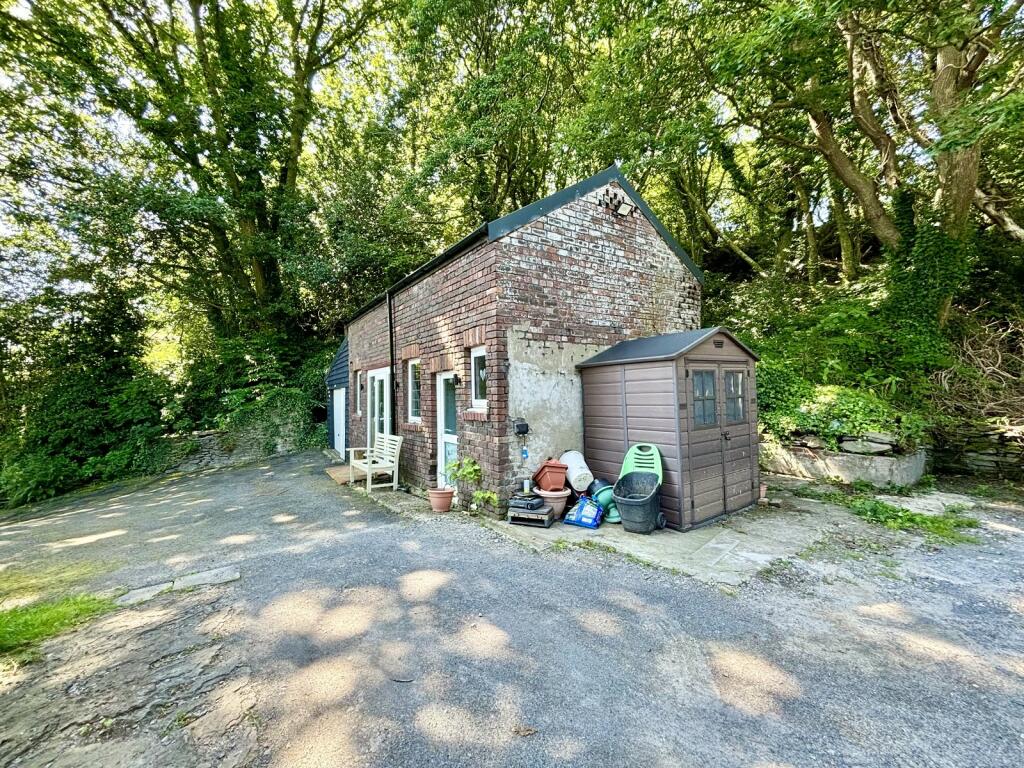 Outbuilding