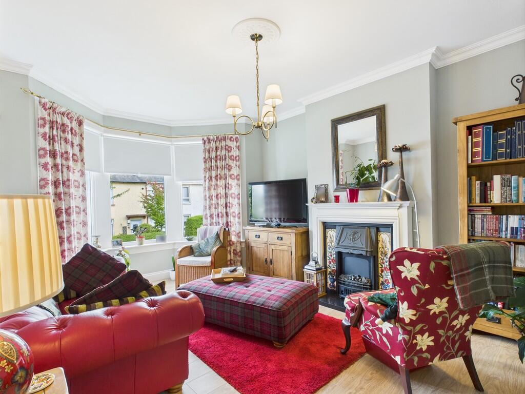 CAM05526G0-PR0011...